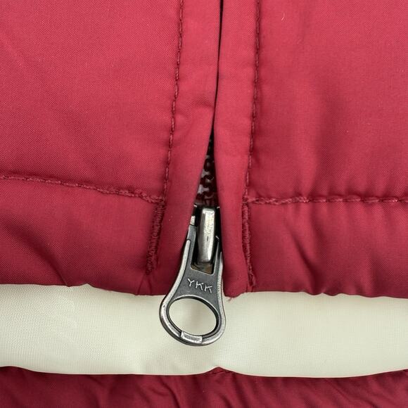 Woolrich Sierra Quilted Raspberry Puffer Vest Women’s Size Medium Outdoor Hiking - Picture 3 of 11